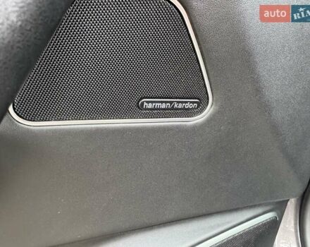 Сірий Мазераті Леванте, об'ємом двигуна 2.98 л та пробігом 65 тис. км за 31500 $, фото 14 на Automoto.ua