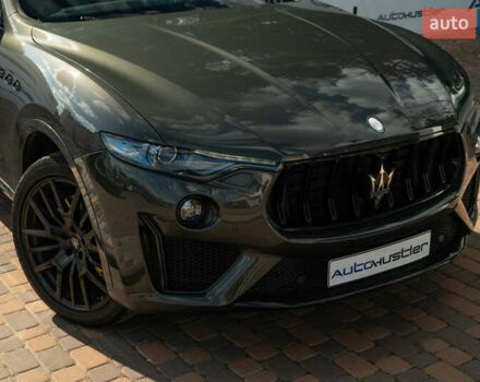Сірий Мазераті Леванте, об'ємом двигуна 2.98 л та пробігом 70 тис. км за 41999 $, фото 7 на Automoto.ua