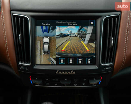 Сірий Мазераті Леванте, об'ємом двигуна 2.98 л та пробігом 70 тис. км за 41999 $, фото 60 на Automoto.ua