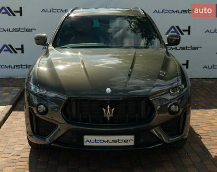 Сірий Мазераті Леванте, об'ємом двигуна 2.98 л та пробігом 70 тис. км за 41999 $, фото 5 на Automoto.ua
