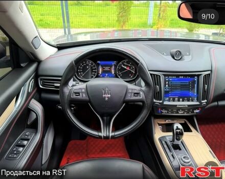 Мазераті Леванте 2016 у Полтаві на Automoto.ua Сірий Мазераті Леванте, об'ємом двигуна 3 л та пробігом 80 тис. км за 38000 $, фото 8 на Automoto.ua