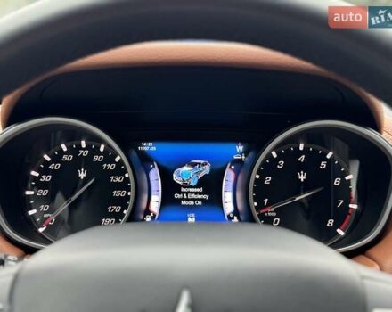 Серый Мазерати Леванте, объемом двигателя 2.98 л и пробегом 99 тыс. км за 33000 $, фото 82 на Automoto.ua