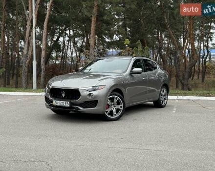 Серый Мазерати Леванте, объемом двигателя 2.98 л и пробегом 99 тыс. км за 33000 $, фото 9 на Automoto.ua