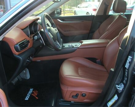 Сірий Мазераті Леванте, об'ємом двигуна 3 л та пробігом 67 тис. км за 33500 $, фото 14 на Automoto.ua