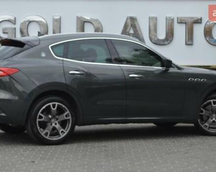 Мазераті Леванте 2017 у Одесі на Automoto.ua Сірий Мазераті Леванте, об'ємом двигуна 3 л та пробігом 70 тис. км за 26900 $, фото 13 на Automoto.ua