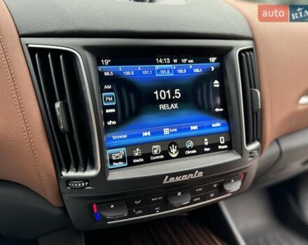 Серый Мазерати Леванте, объемом двигателя 2.98 л и пробегом 99 тыс. км за 33000 $, фото 87 на Automoto.ua