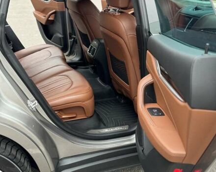 Серый Мазерати Леванте, объемом двигателя 2.98 л и пробегом 99 тыс. км за 33000 $, фото 69 на Automoto.ua