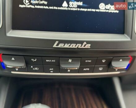 Серый Мазерати Леванте, объемом двигателя 2.98 л и пробегом 99 тыс. км за 33000 $, фото 51 на Automoto.ua