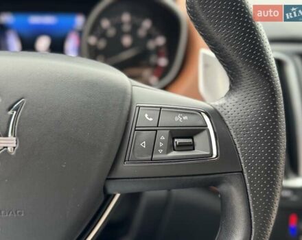 Серый Мазерати Леванте, объемом двигателя 2.98 л и пробегом 99 тыс. км за 33000 $, фото 46 на Automoto.ua