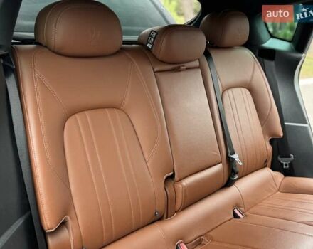 Серый Мазерати Леванте, объемом двигателя 2.98 л и пробегом 99 тыс. км за 33000 $, фото 73 на Automoto.ua