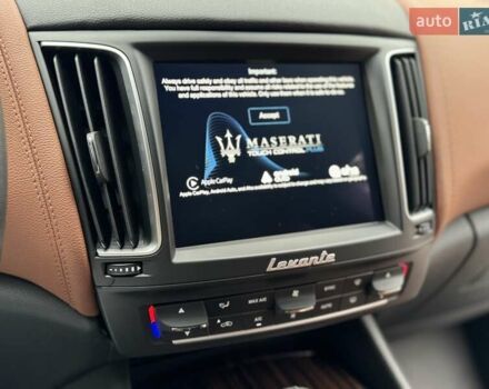 Серый Мазерати Леванте, объемом двигателя 2.98 л и пробегом 99 тыс. км за 33000 $, фото 42 на Automoto.ua