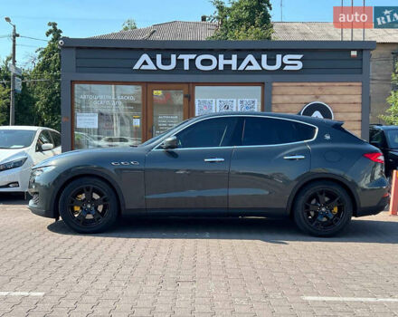 Сірий Мазераті Леванте, об'ємом двигуна 2.99 л та пробігом 96 тис. км за 41500 $, фото 4 на Automoto.ua