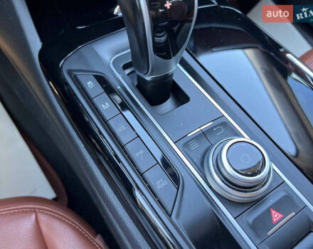 Сірий Мазераті Леванте, об'ємом двигуна 2.99 л та пробігом 96 тис. км за 41500 $, фото 19 на Automoto.ua