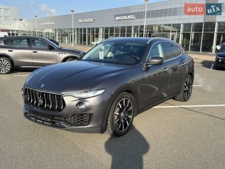 Мазераті Леванте 2017 у Києві на Automoto.ua Сірий Мазераті Леванте, об'ємом двигуна 2.98 л та пробігом 117 тис. км за 39999 $, фото 1 на Automoto.ua