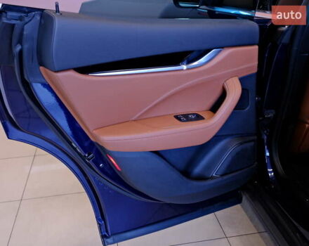 Синій Мазераті Леванте, об'ємом двигуна 2.98 л та пробігом 15 тис. км за 35900 $, фото 39 на Automoto.ua