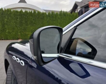 Мазераті Леванте 2018 у Львові на Automoto.ua Синій Мазераті Леванте, об'ємом двигуна 2.98 л та пробігом 32 тис. км за 31000 $, фото 3 на Automoto.ua