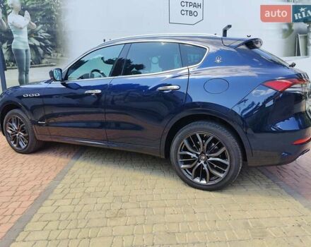 Синий Мазерати Леванте, объемом двигателя 2.98 л и пробегом 69 тыс. км за 55000 $, фото 2 на Automoto.ua