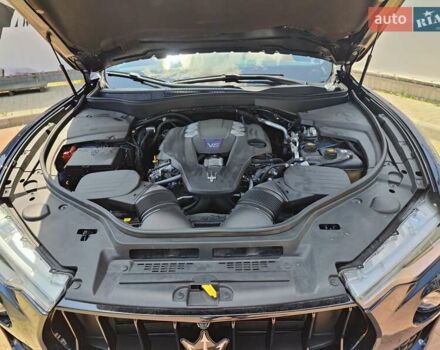 Синий Мазерати Леванте, объемом двигателя 2.98 л и пробегом 69 тыс. км за 55000 $, фото 13 на Automoto.ua