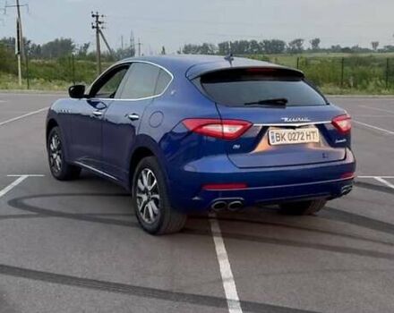 Синій Мазераті Леванте, об'ємом двигуна 2.98 л та пробігом 38 тис. км за 45000 $, фото 4 на Automoto.ua