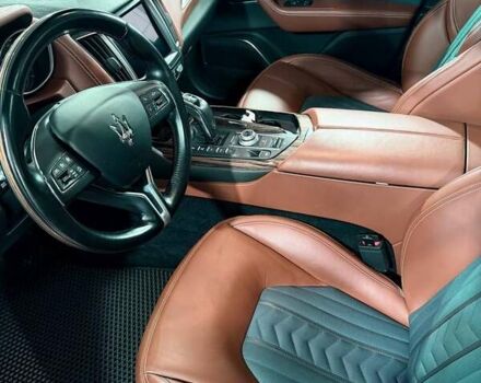 Синий Мазерати Леванте, объемом двигателя 2.99 л и пробегом 66 тыс. км за 49000 $, фото 4 на Automoto.ua