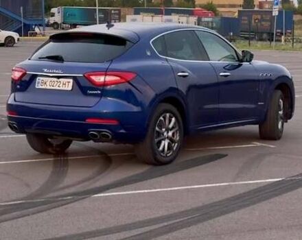 Синій Мазераті Леванте, об'ємом двигуна 2.98 л та пробігом 38 тис. км за 45000 $, фото 7 на Automoto.ua