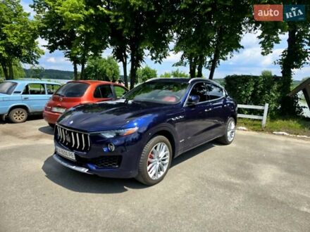 Мазерати Леванте 2018 в Киеве на Automoto.ua Синий Мазерати Леванте, объемом двигателя 2.98 л и пробегом 114 тыс. км за 34000 $, фото 1 на Automoto.ua