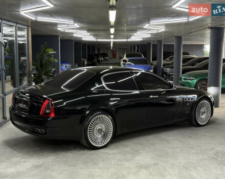 Білий Мазераті Quattroporte, об'ємом двигуна 4.7 л та пробігом 95 тис. км за 40900 $, фото 13 на Automoto.ua