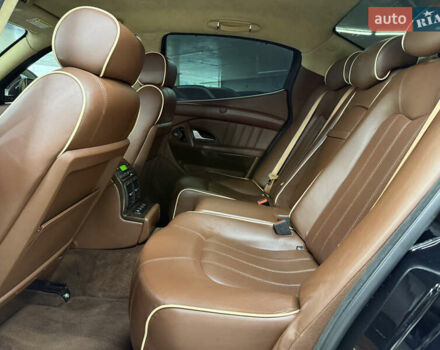 Білий Мазераті Quattroporte, об'ємом двигуна 4.7 л та пробігом 95 тис. км за 40900 $, фото 23 на Automoto.ua