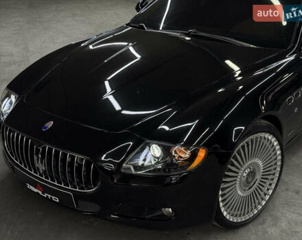 Білий Мазераті Quattroporte, об'ємом двигуна 4.7 л та пробігом 95 тис. км за 40900 $, фото 7 на Automoto.ua