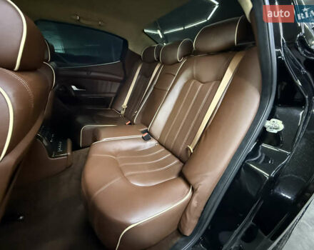 Білий Мазераті Quattroporte, об'ємом двигуна 4.7 л та пробігом 95 тис. км за 40900 $, фото 21 на Automoto.ua