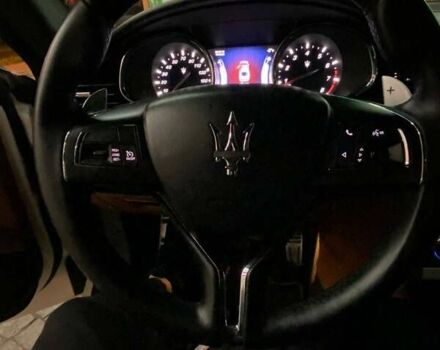 Білий Мазераті Quattroporte, об'ємом двигуна 2.98 л та пробігом 128 тис. км за 34999 $, фото 12 на Automoto.ua