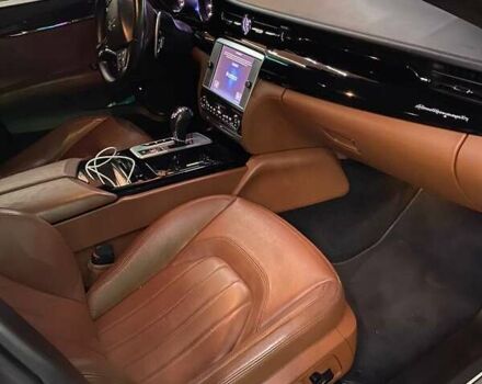 Білий Мазераті Quattroporte, об'ємом двигуна 2.98 л та пробігом 128 тис. км за 34999 $, фото 14 на Automoto.ua