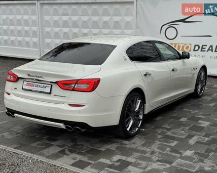 Белый Мазерати Кватропорте, объемом двигателя 2.98 л и пробегом 62 тыс. км за 29990 $, фото 13 на Automoto.ua