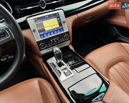 Белый Мазерати Кватропорте, объемом двигателя 2.98 л и пробегом 62 тыс. км за 29990 $, фото 46 на Automoto.ua