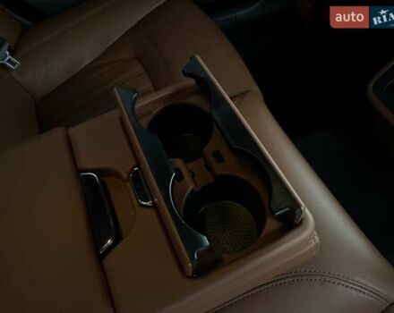 Белый Мазерати Кватропорте, объемом двигателя 2.98 л и пробегом 62 тыс. км за 29990 $, фото 74 на Automoto.ua