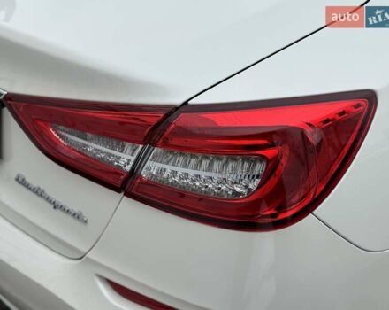 Белый Мазерати Кватропорте, объемом двигателя 2.98 л и пробегом 62 тыс. км за 29990 $, фото 14 на Automoto.ua