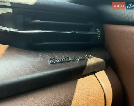 Білий Мазераті Quattroporte, об'ємом двигуна 2.98 л та пробігом 137 тис. км за 32500 $, фото 43 на Automoto.ua