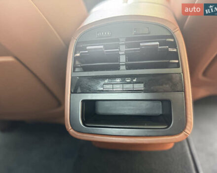 Білий Мазераті Quattroporte, об'ємом двигуна 3 л та пробігом 66 тис. км за 23900 $, фото 23 на Automoto.ua