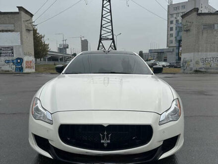 Мазерати Кватропорте 2013 в Киеве на Automoto.ua Белый Мазерати Кватропорте, объемом двигателя 3.8 л и пробегом 115 тыс. км за 44900 $, фото 1 на Automoto.ua