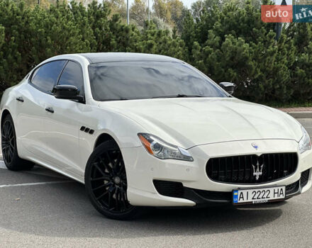 Білий Мазераті Quattroporte, об'ємом двигуна 3.8 л та пробігом 88 тис. км за 23000 $, фото 1 на Automoto.ua