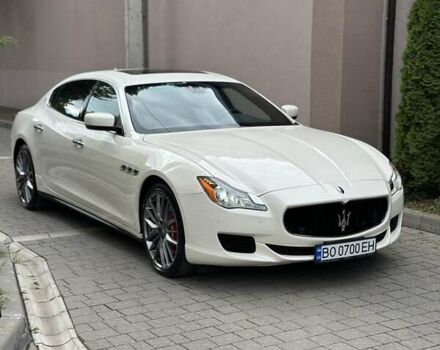 Білий Мазераті Quattroporte, об'ємом двигуна 2.98 л та пробігом 61 тис. км за 28000 $, фото 1 на Automoto.ua