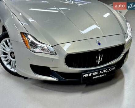 Бежевый Мазерати Кватропорте, объемом двигателя 2.98 л и пробегом 151 тыс. км за 30000 $, фото 4 на Automoto.ua