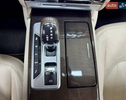 Бежевый Мазерати Кватропорте, объемом двигателя 2.98 л и пробегом 151 тыс. км за 30000 $, фото 70 на Automoto.ua