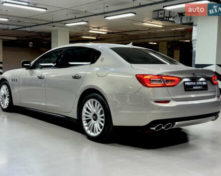 Бежевый Мазерати Кватропорте, объемом двигателя 2.98 л и пробегом 151 тыс. км за 30000 $, фото 18 на Automoto.ua