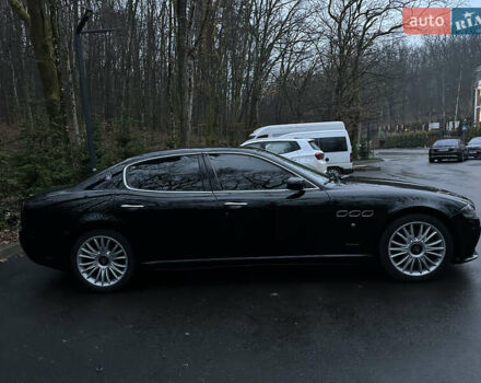 Черный Мазерати Кватропорте, объемом двигателя 4.24 л и пробегом 88 тыс. км за 13300 $, фото 5 на Automoto.ua