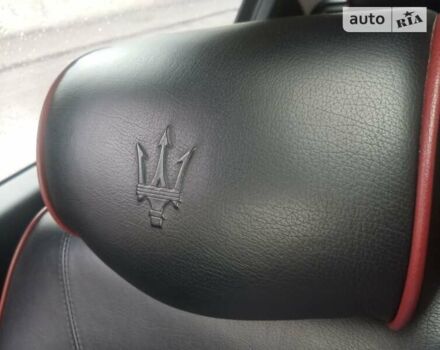 Черный Мазерати Кватропорте, объемом двигателя 4.2 л и пробегом 90 тыс. км за 21000 $, фото 36 на Automoto.ua