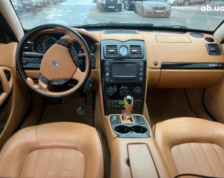 Чорний Мазераті Quattroporte, об'ємом двигуна 4.2 л та пробігом 43 тис. км за 10290 $, фото 12 на Automoto.ua