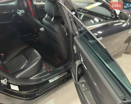 Черный Мазерати Кватропорте, объемом двигателя 3.8 л и пробегом 69 тыс. км за 29700 $, фото 29 на Automoto.ua