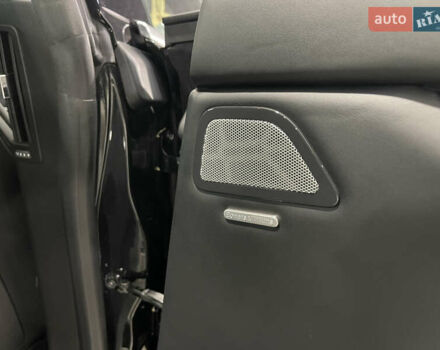 Черный Мазерати Кватропорте, объемом двигателя 3.8 л и пробегом 69 тыс. км за 29700 $, фото 26 на Automoto.ua