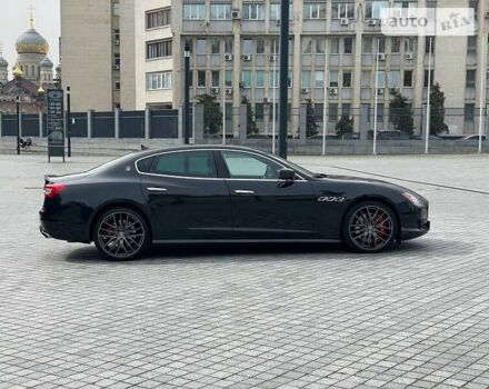 Чорний Мазераті Quattroporte, об'ємом двигуна 3.8 л та пробігом 57 тис. км за 34999 $, фото 7 на Automoto.ua